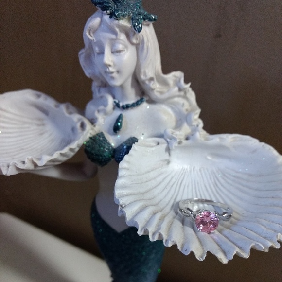 Jewelry - Pink and Silver Diamond Ring